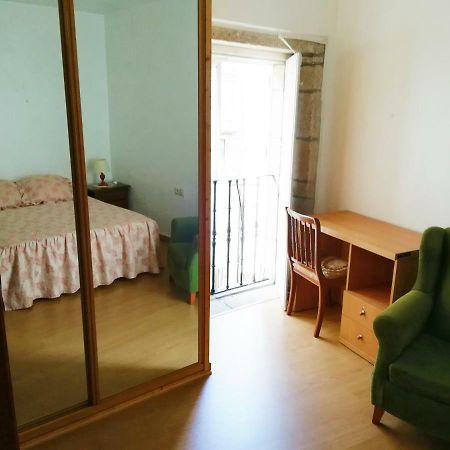 Апартаменты Pension Residencia Universitaria Rey Сантьяго-де-Компостела Экстерьер фото