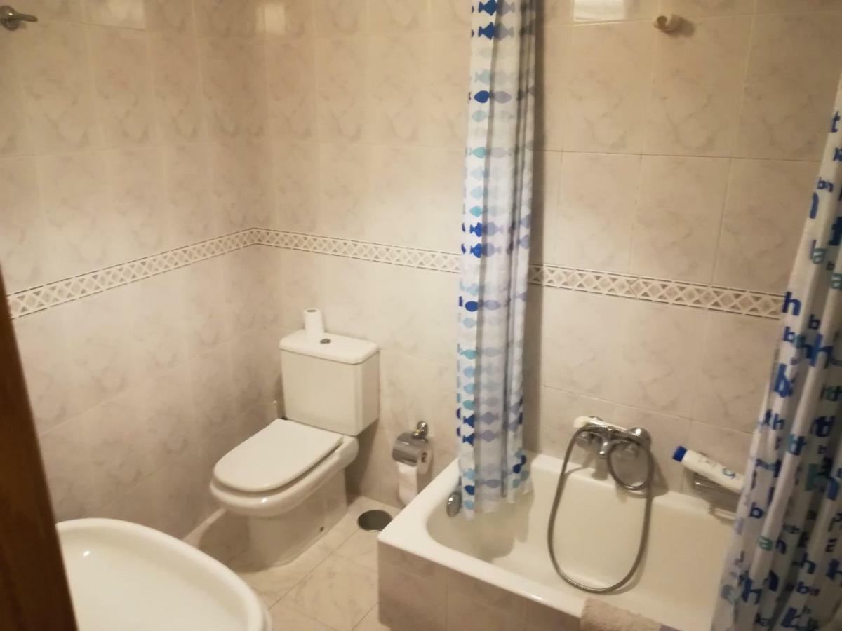 Апартаменты Pension Residencia Universitaria Rey Сантьяго-де-Компостела Экстерьер фото